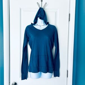 Fabletics Loveland lightweight teal blue pull-on hoodie Size S